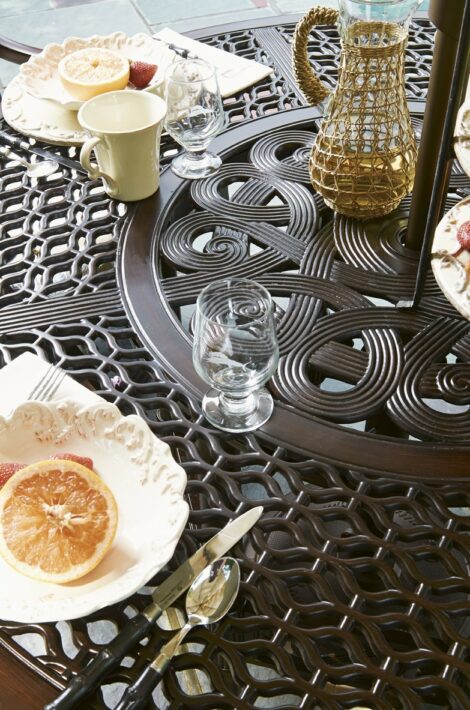 Black sands table scape luxury outdoor living by hausers patio