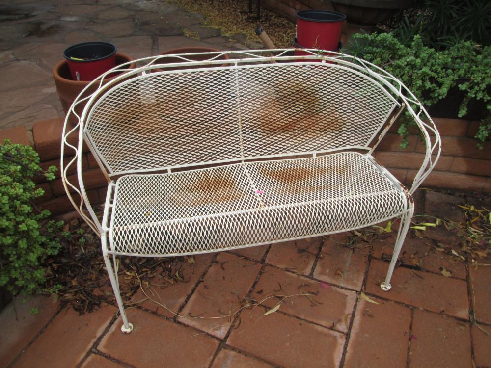 how to refinish and repair wrought iron outdoor furniturenbsp - Hausers Pationbsp