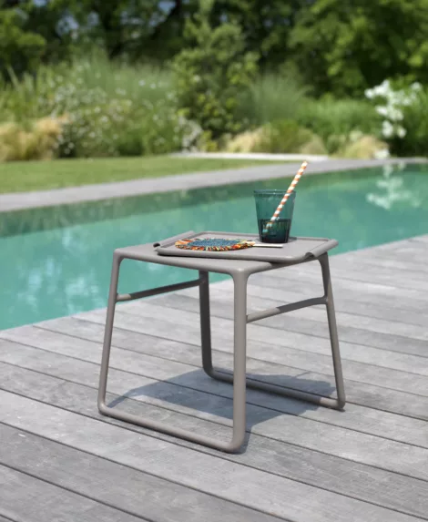 Naardi pop side table with tray luxury outdoor living by hausers patio